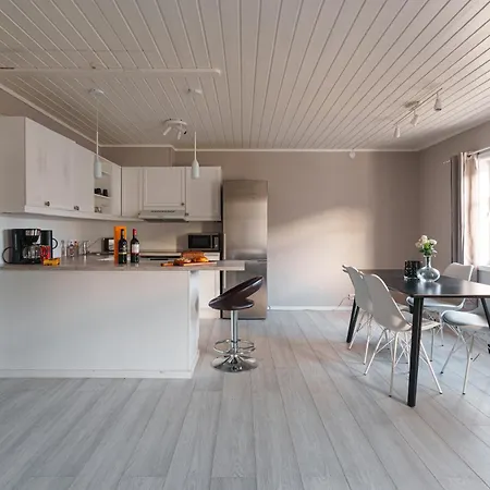 2 And 3 Rooms Apartments Tromso Exterior photo