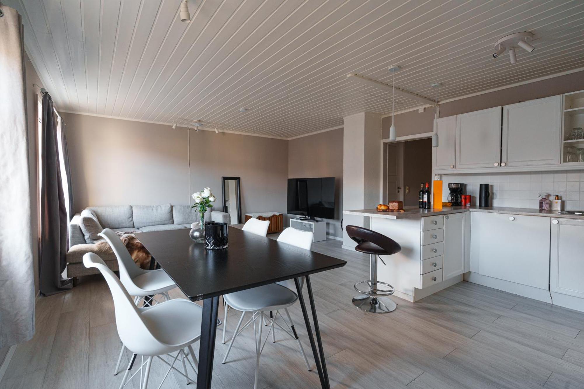2 And 3 Apartment Tromso